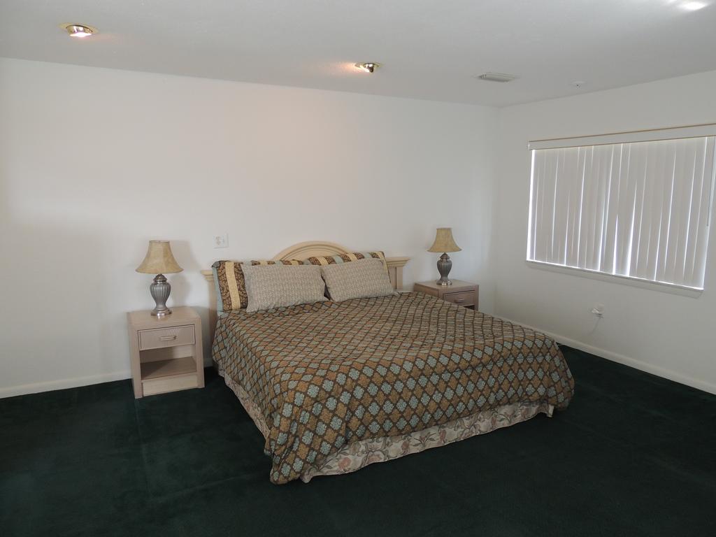 Rodeway Inn & Suites Winter Haven Chain Of Lakes Pokoj fotografie