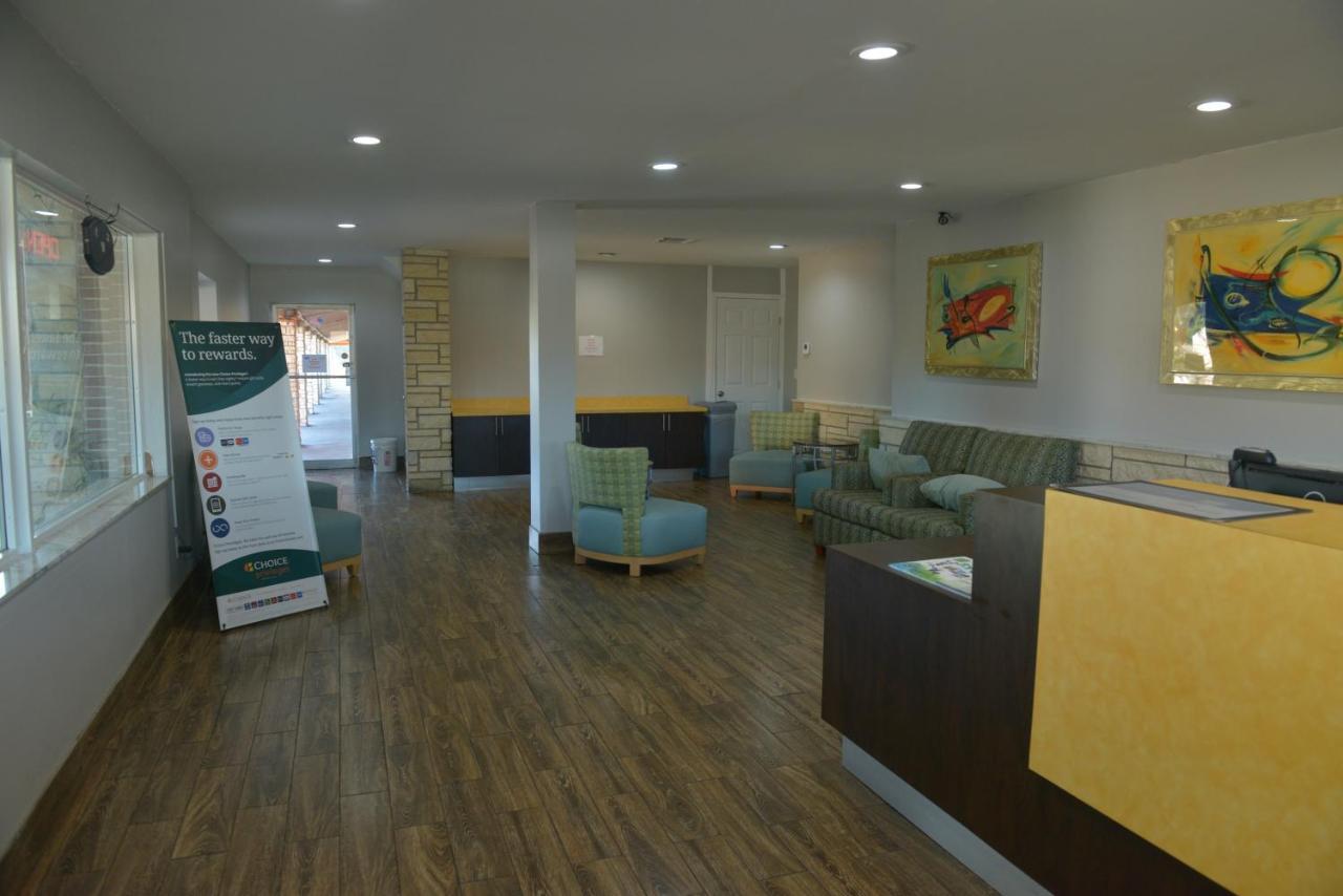 Rodeway Inn & Suites Winter Haven Chain Of Lakes Exteriér fotografie