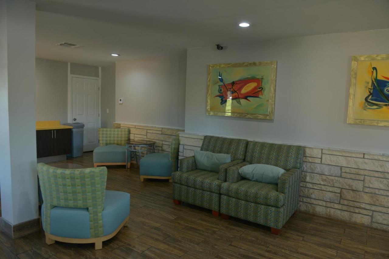 Rodeway Inn & Suites Winter Haven Chain Of Lakes Exteriér fotografie