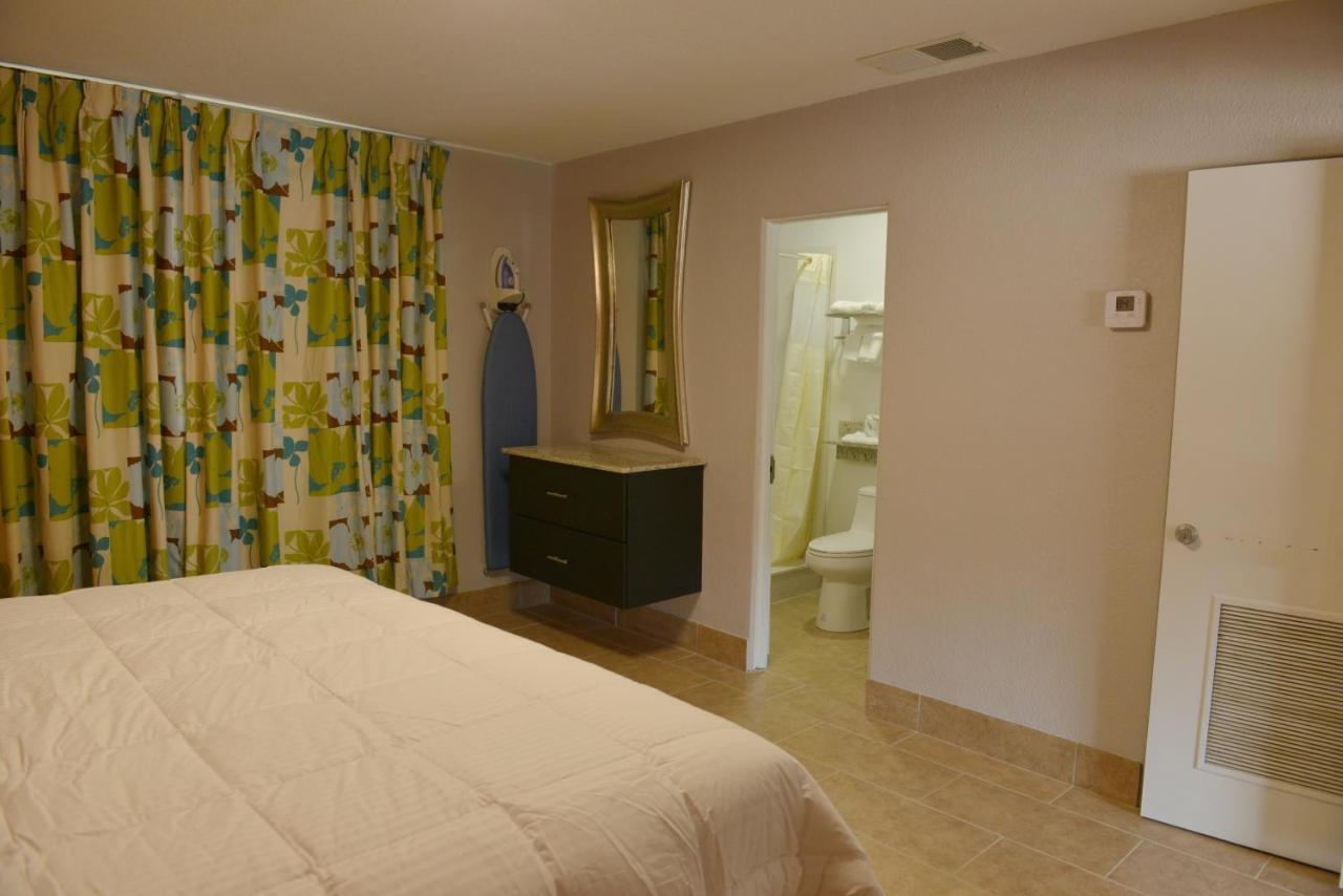 Rodeway Inn & Suites Winter Haven Chain Of Lakes Exteriér fotografie